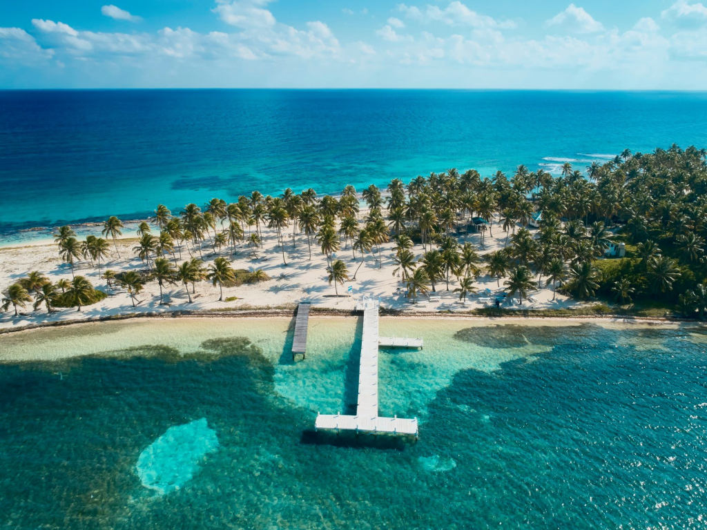 Half Moon Caye Natural Monument | Belize National Parks